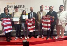 Nuestro alumno Baltasar Larios recibió su diploma como Embajador de FP Dual